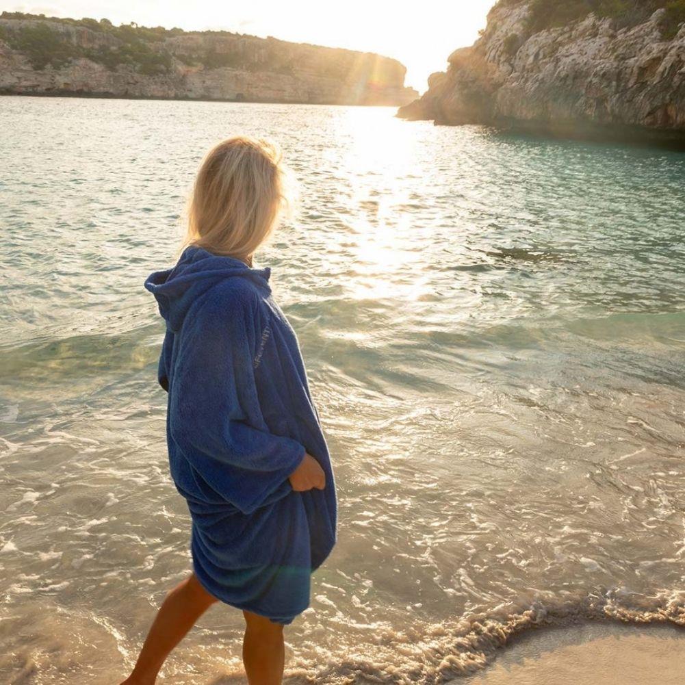 Lifeventure Changing Towel Robe (Blue)