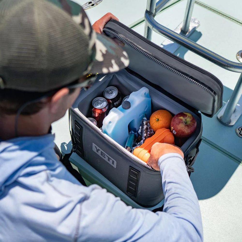 Yeti HYeti Hopper Flip 8 Soft Cooler (Charcoal) whats insideopper Flip 8 Soft Cooler (Charcoal)