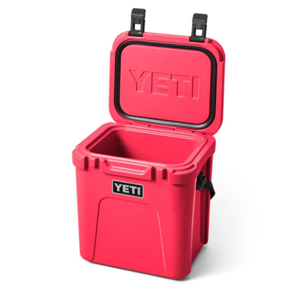 Yeti Roadie 24 Cool Box (Bimini Pink) open