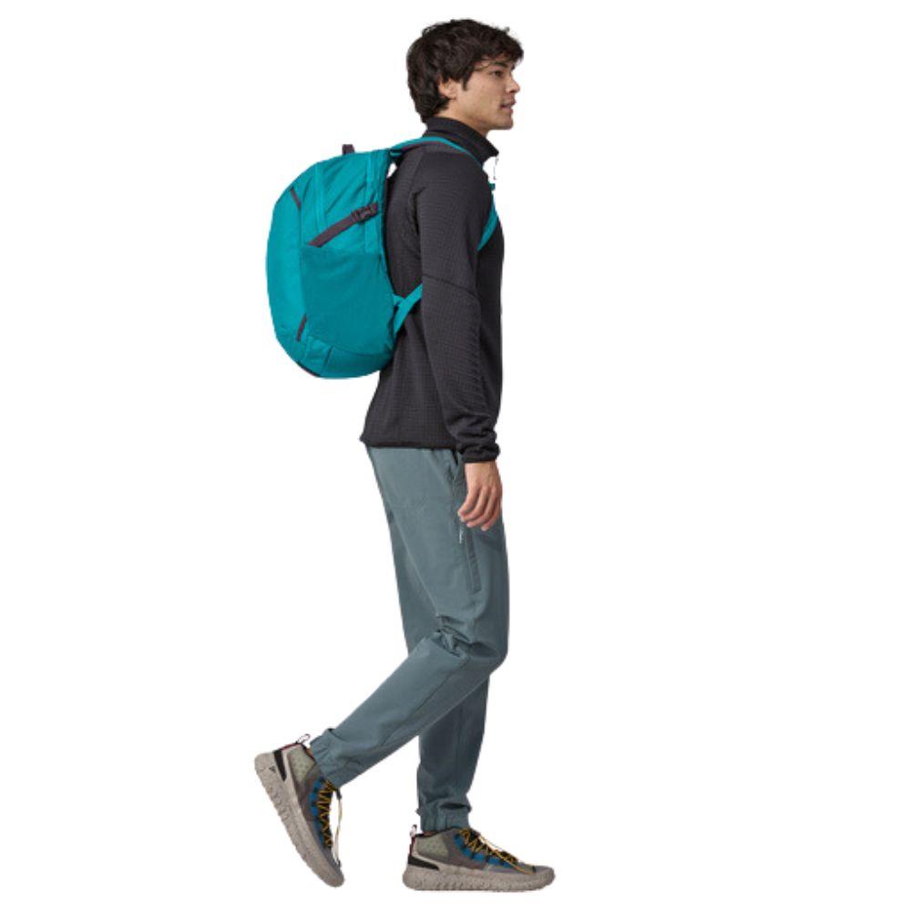 Patagonia Refugio Daypack 26L (Belay Blue) - Side 