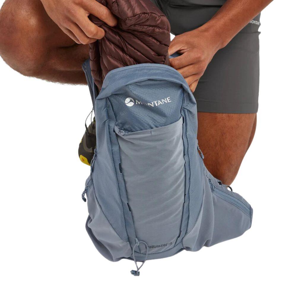 Montane Trailblazer 18L Backpack (Stone Blue) packing