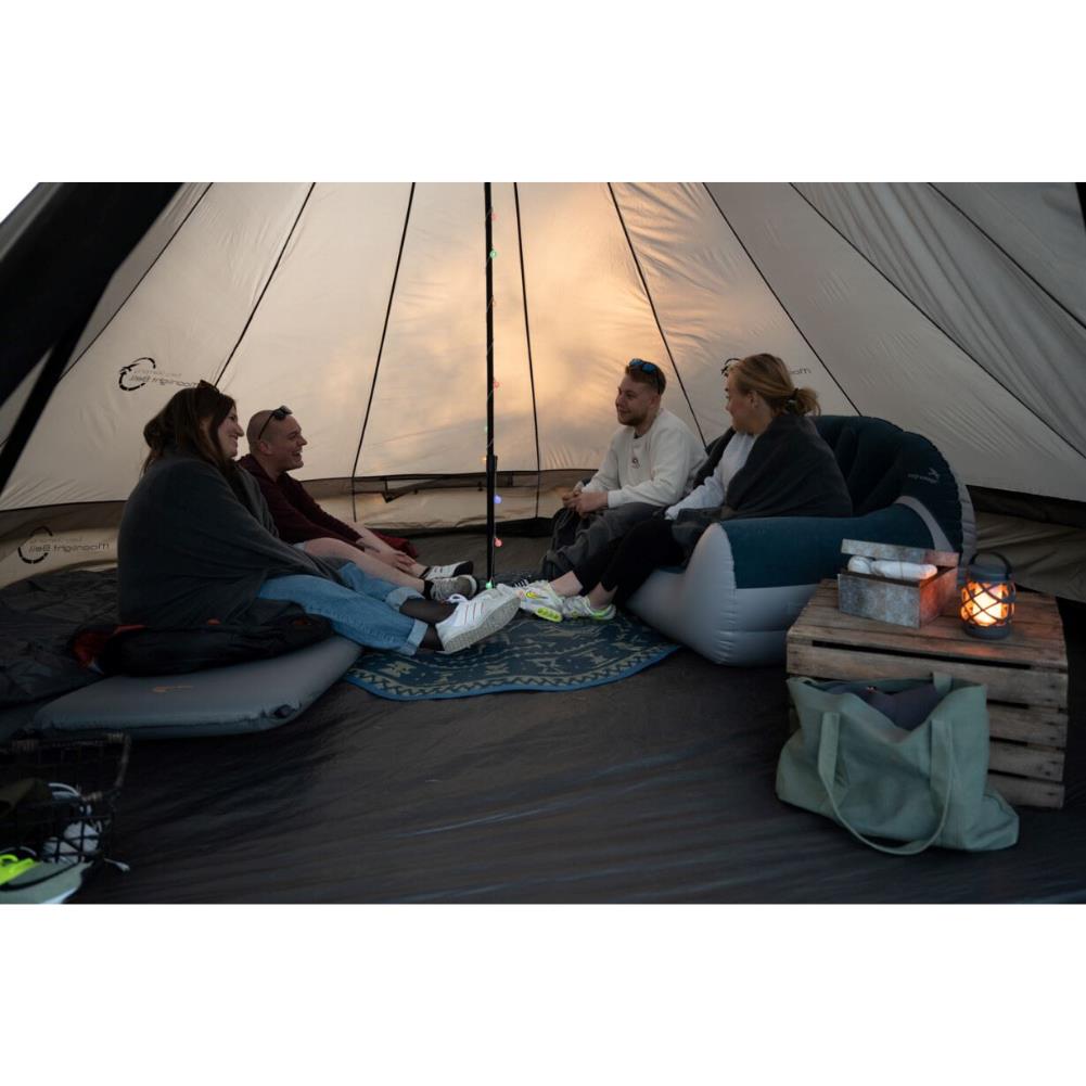 Easy Camp Moonlight Bell Tipi - 7 Man  - Set Up 