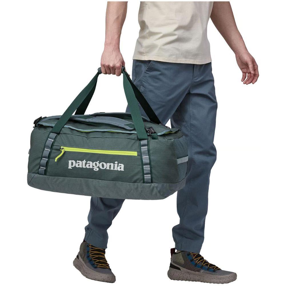 Patagonia Black Hole Duffel Bag 55L (Nouveau Green) carrying bag