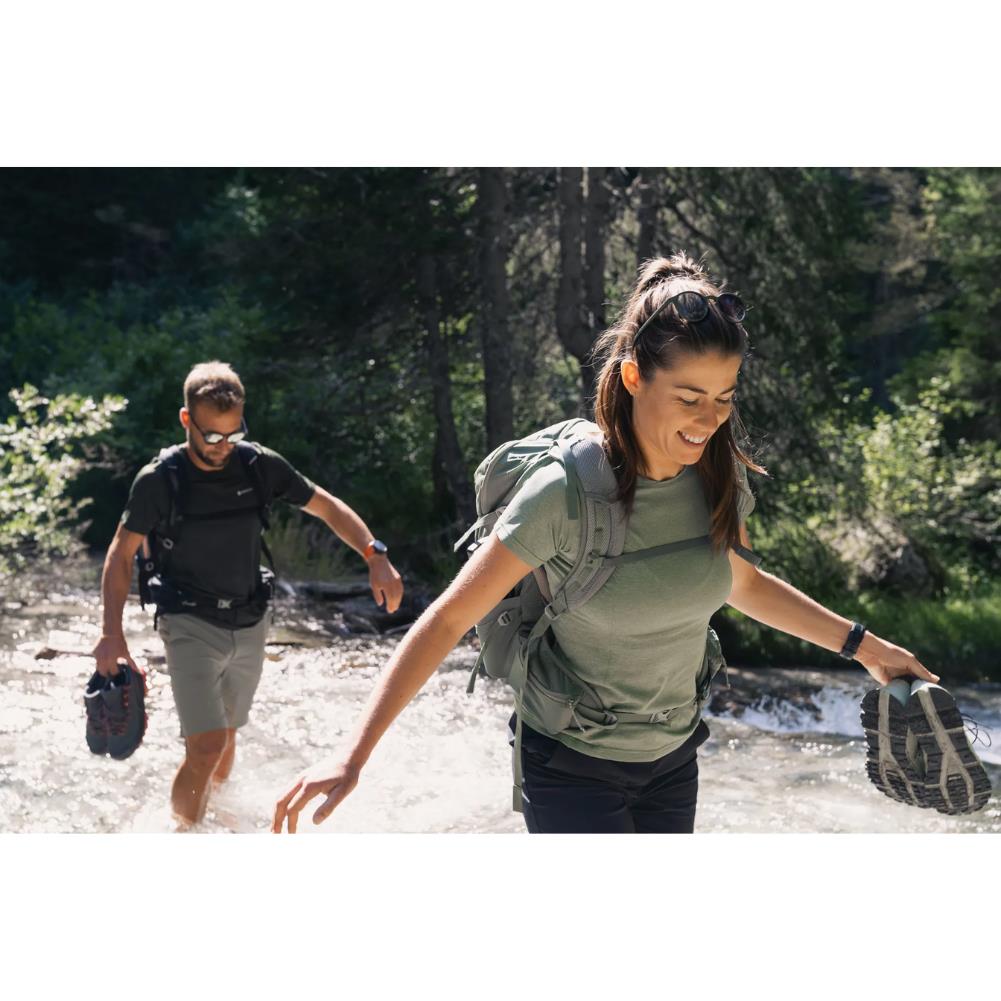 Montane Women&#39;s Dart T-Shirt (Pale Sage) hiking