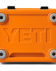 Yeti Roadie 24 Cool Box (King Crab) bottom