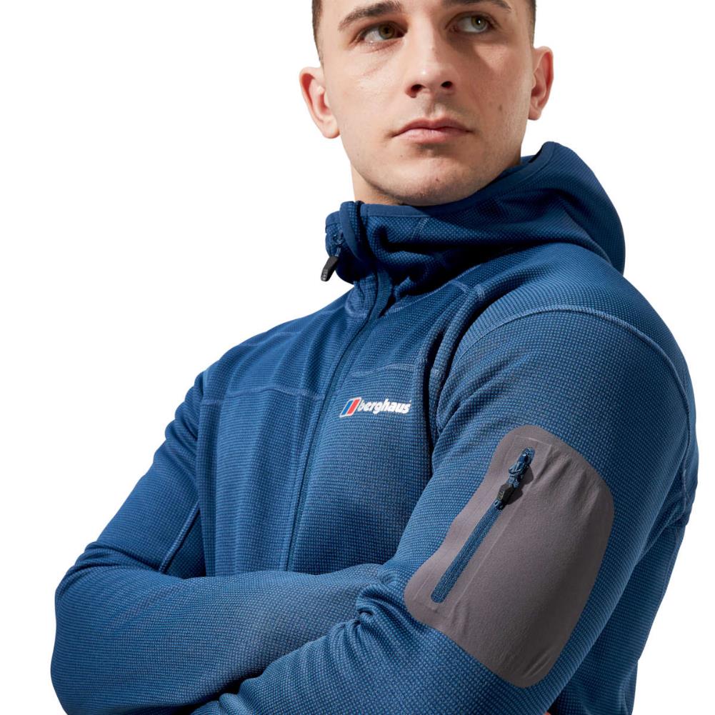 Berghaus Men's Pravitale Mountain 2.0 Hooded Jacket (Murky Marine/Hale Navy) crossed arm