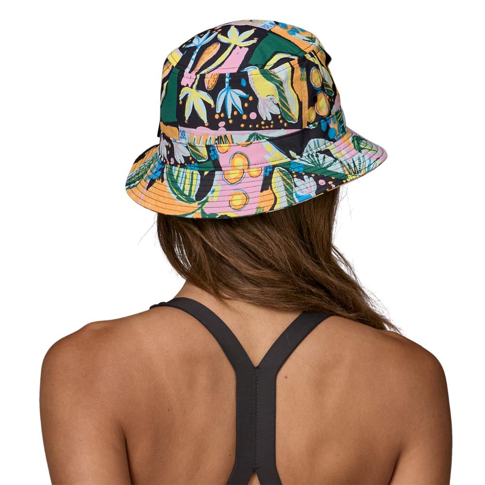 Patagonia Wavefarer Bucket Hat (Island Seeds: Milkweed Mauve) back model