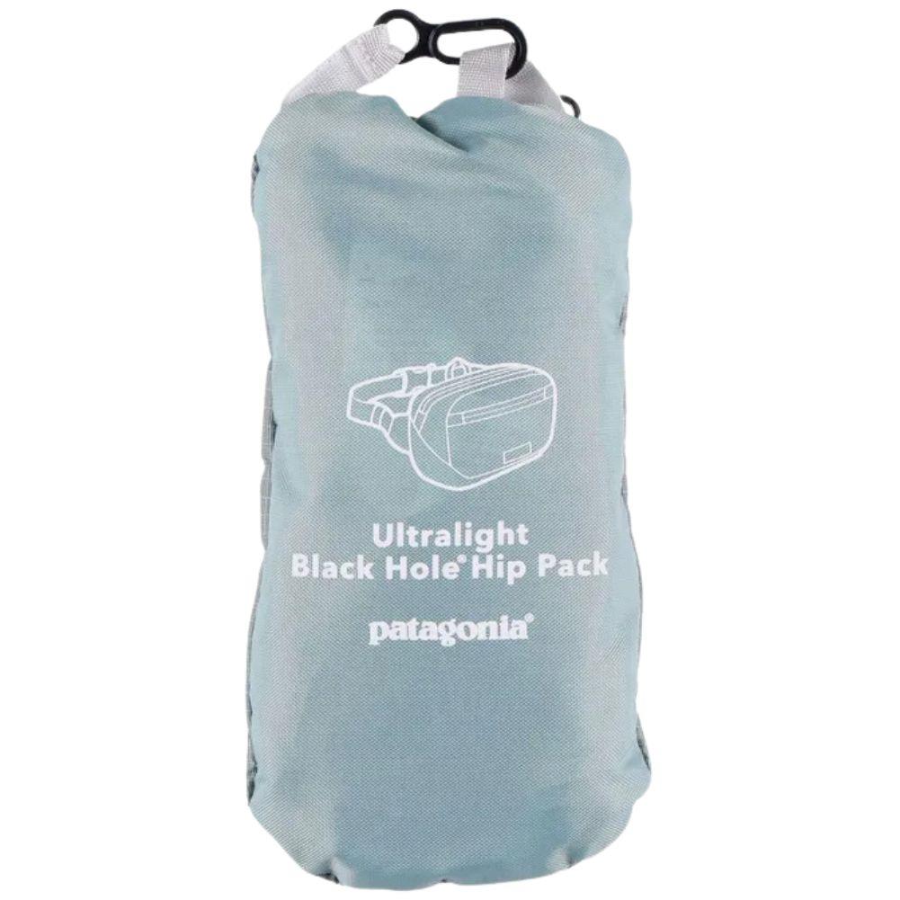 Patagonia Ultralight Black Hole Mini Hip Pack 1L (Thermal Blue) packed up