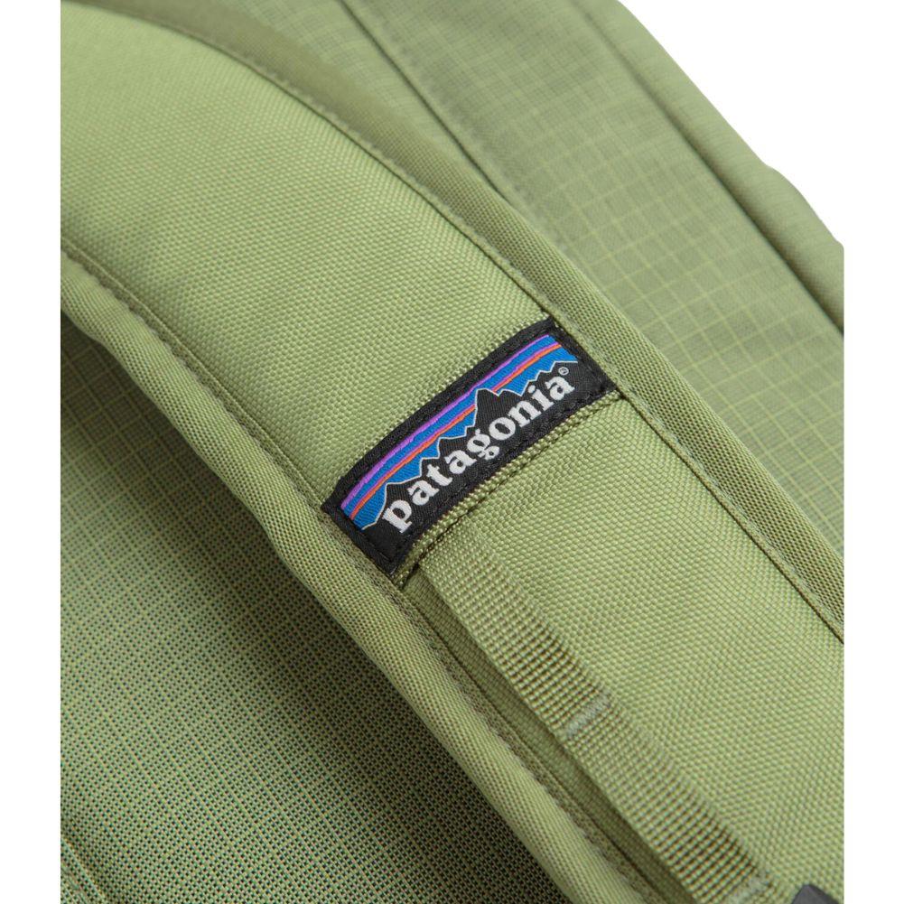Patagonia Black Hole MLC 45L Backpack (Buckhorn Green) logo