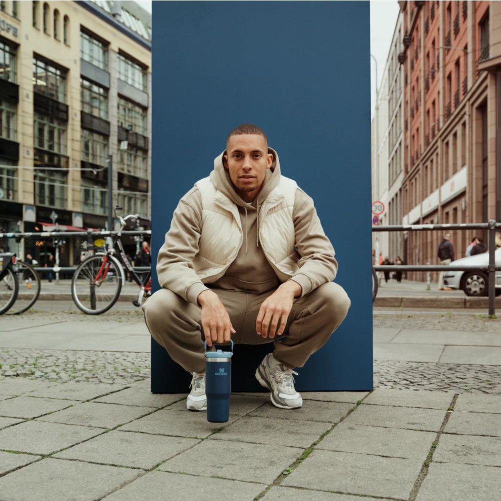 Stanley Iceflow Flip Straw Tumbler 890ML (Navy) posing