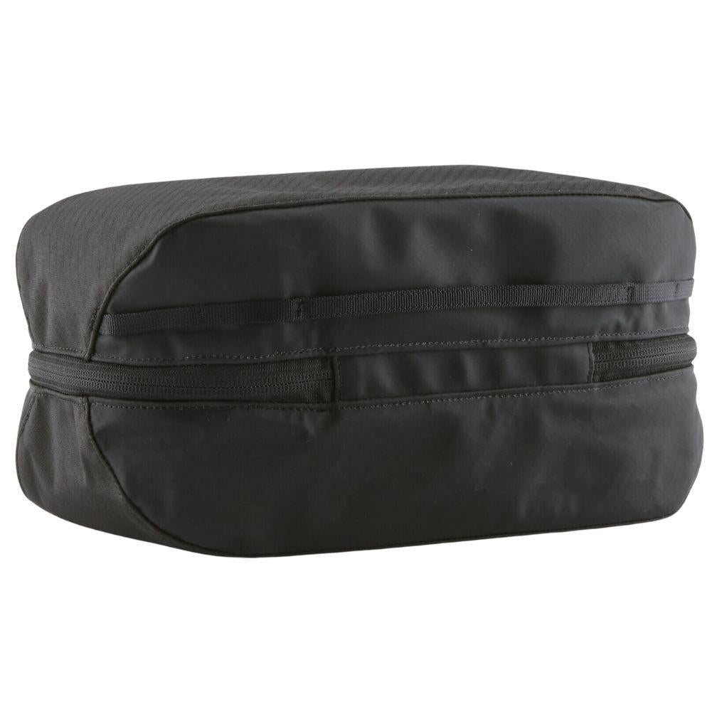 Patagonia Black Hole Cube 6L (Black) back