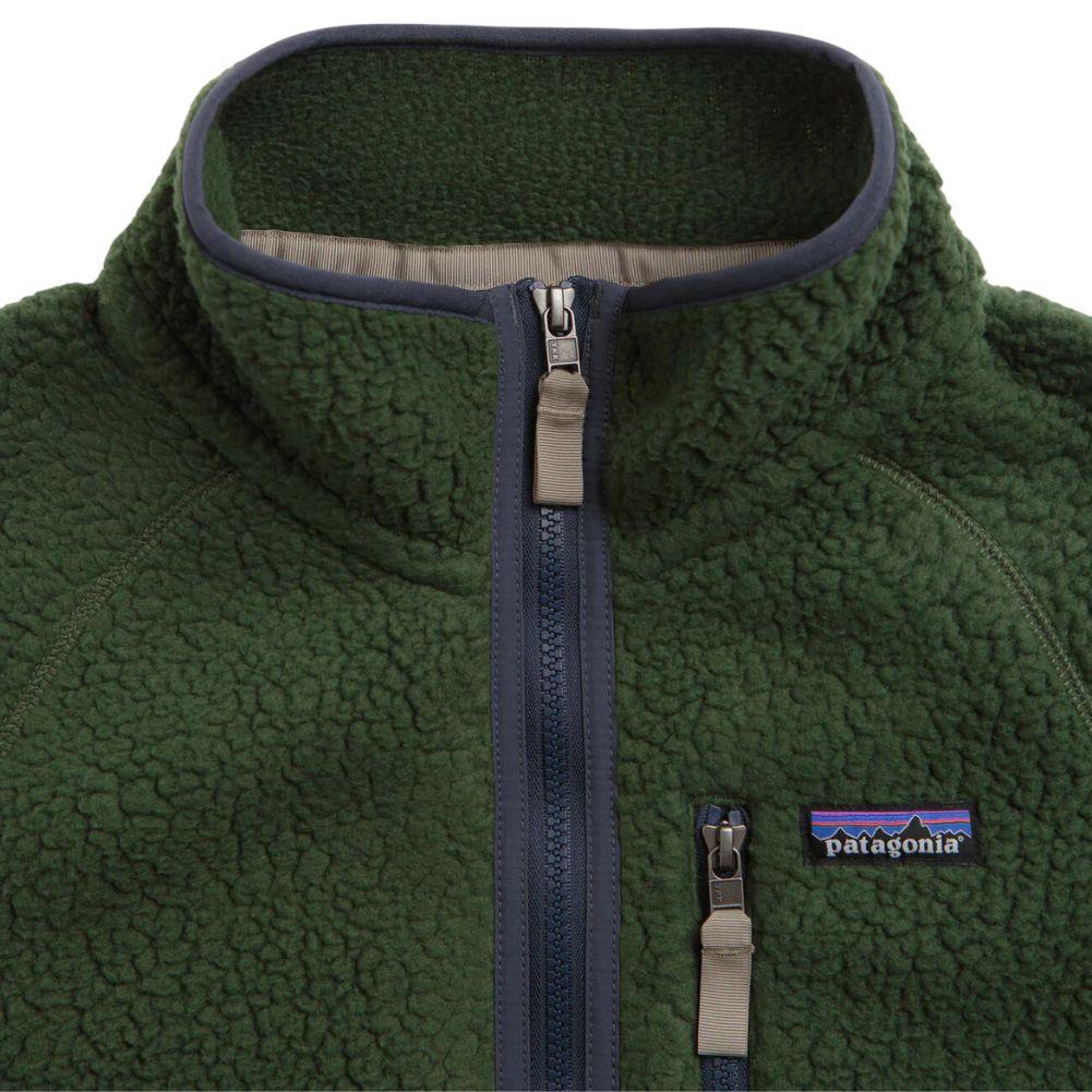 Patagonia Men&#39;s Retro Pile Fleece Jacket (Torrey Pine Green) collar