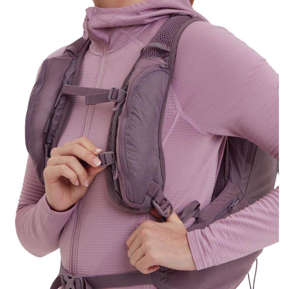 Montane Women&#39;s Trailblazer 16L Backpack (Moonscape) clipping on