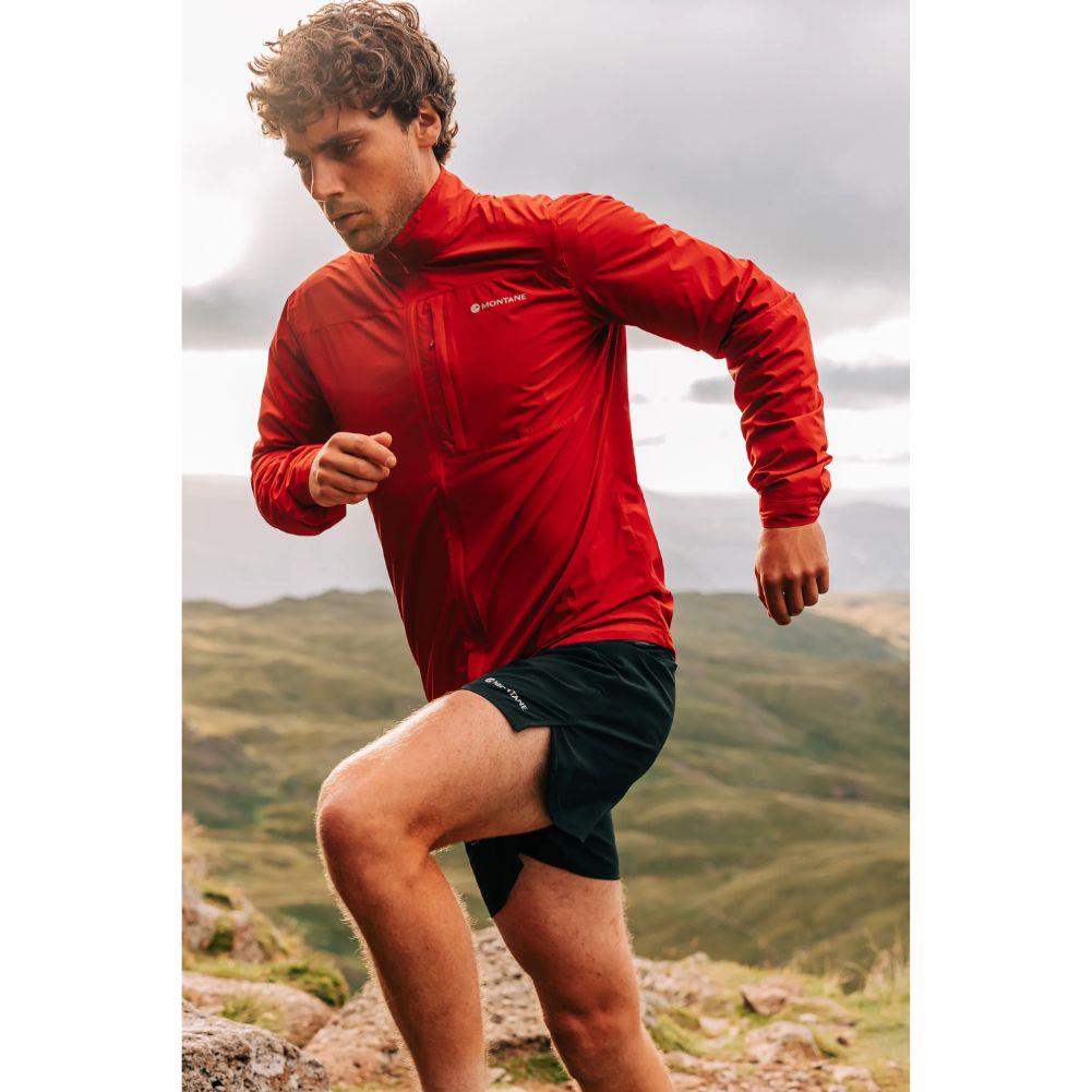 Montane Men&#39;s Featherlite Windproof Jacket (Acer Red) running