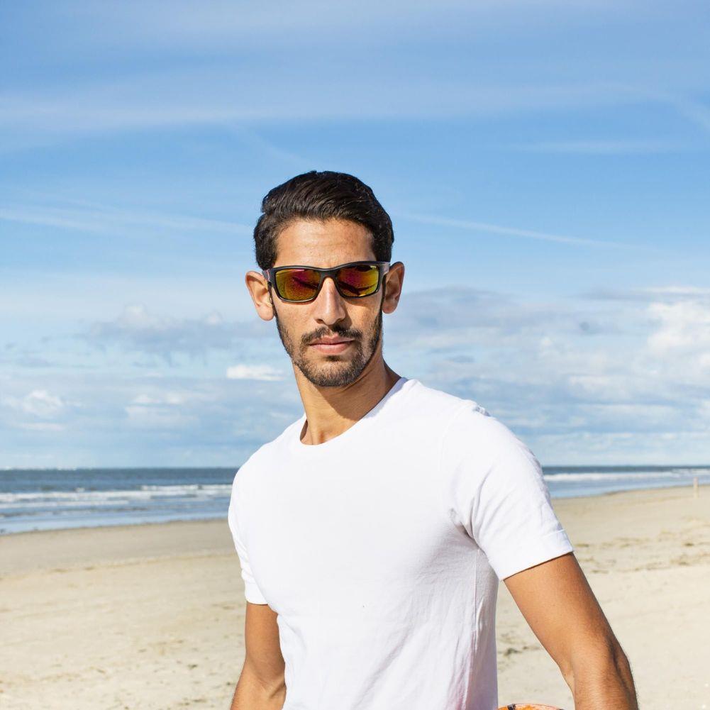 Sinner Cayo Sport Sunglasses (Black/Red)
