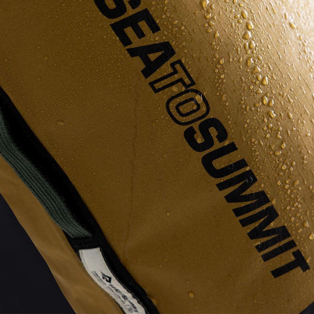 Sea to Summit Big River Dry Bag 65L (Dull Gold) water