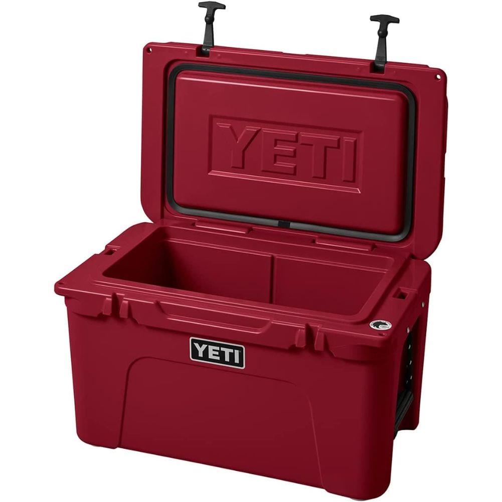 Yeti Tundra 45 Cool Box (Harvest Red) lid open