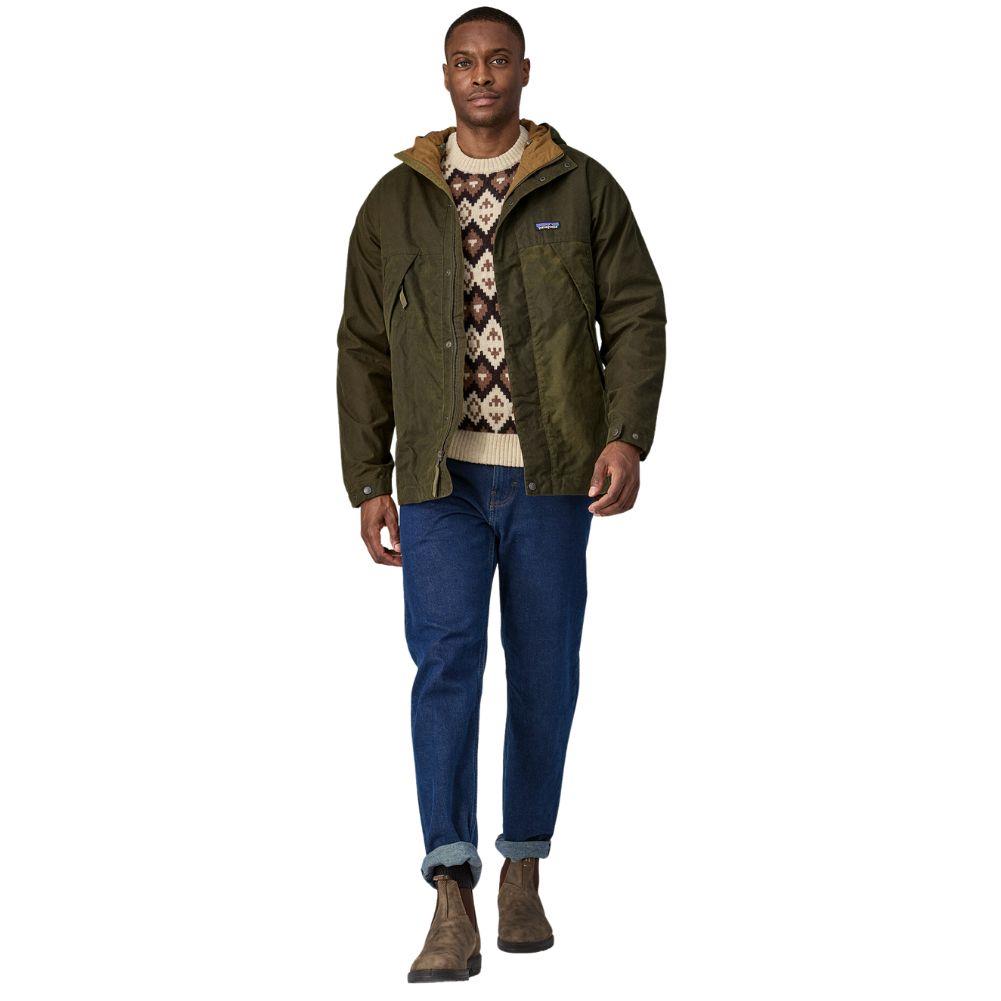 Patagonia Men&#39;s Waxed Cotton Jacket (Basin Green) full body pose