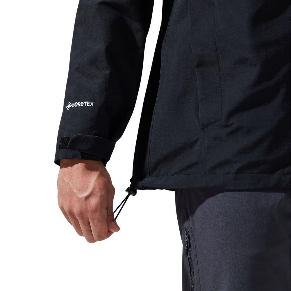 Berghaus Men&#39;s Hillwalker Interactive GTX Waterproof Jacket (Black) guy pulling