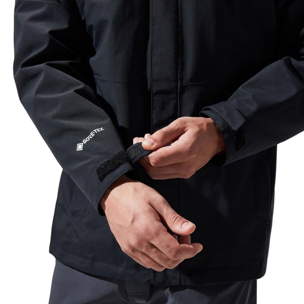Berghaus Men&#39;s Hillwalker Interactive GTX Waterproof Jacket (Black) strap tighten