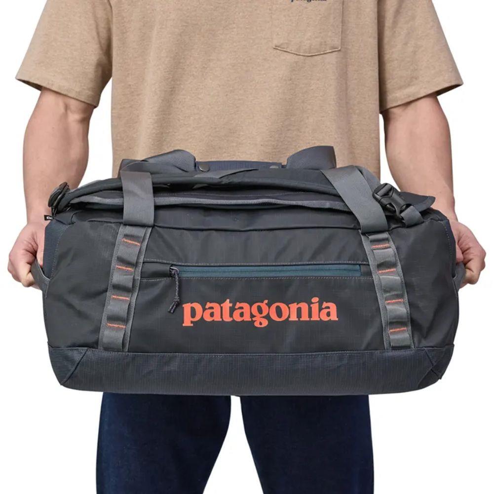 Patagonia Black Hole Duffel 40L (Matte Smolder Blue) holding either side