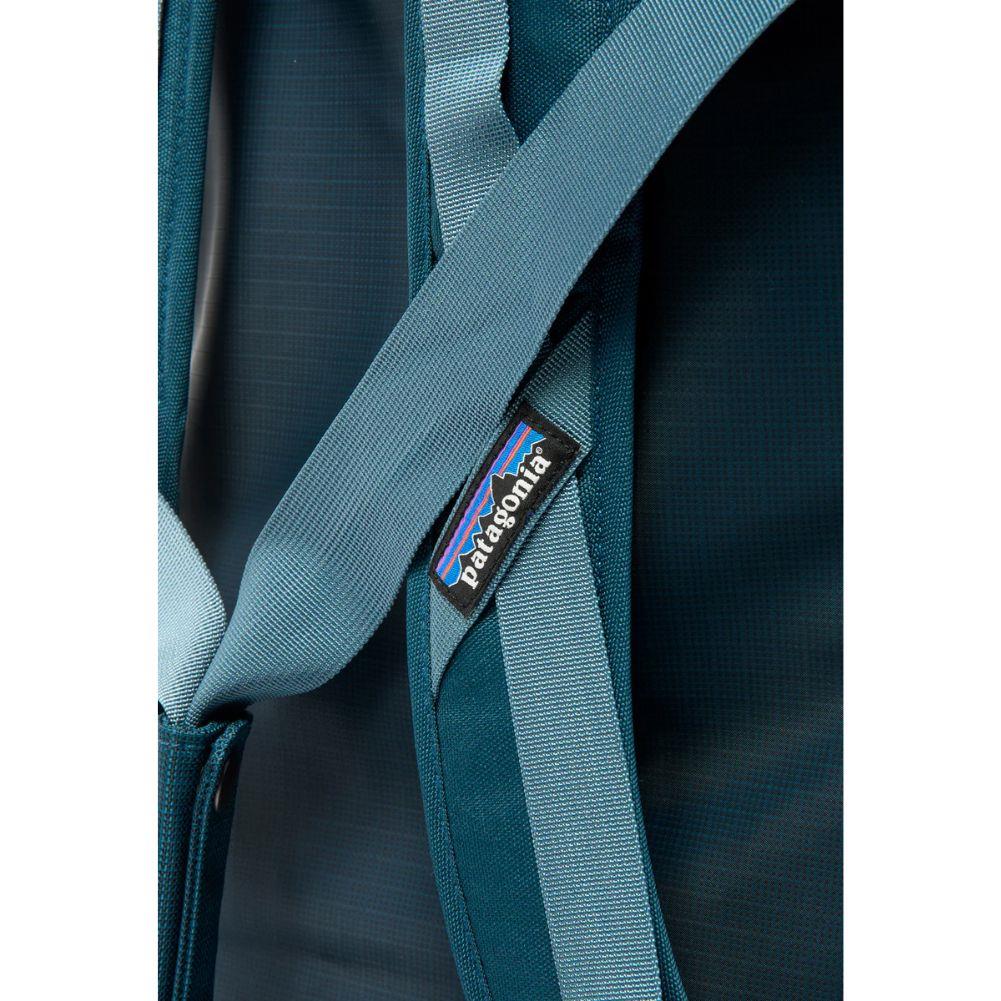 Patagonia Black Hole Duffel 40L (Tidal Teal) logo close up