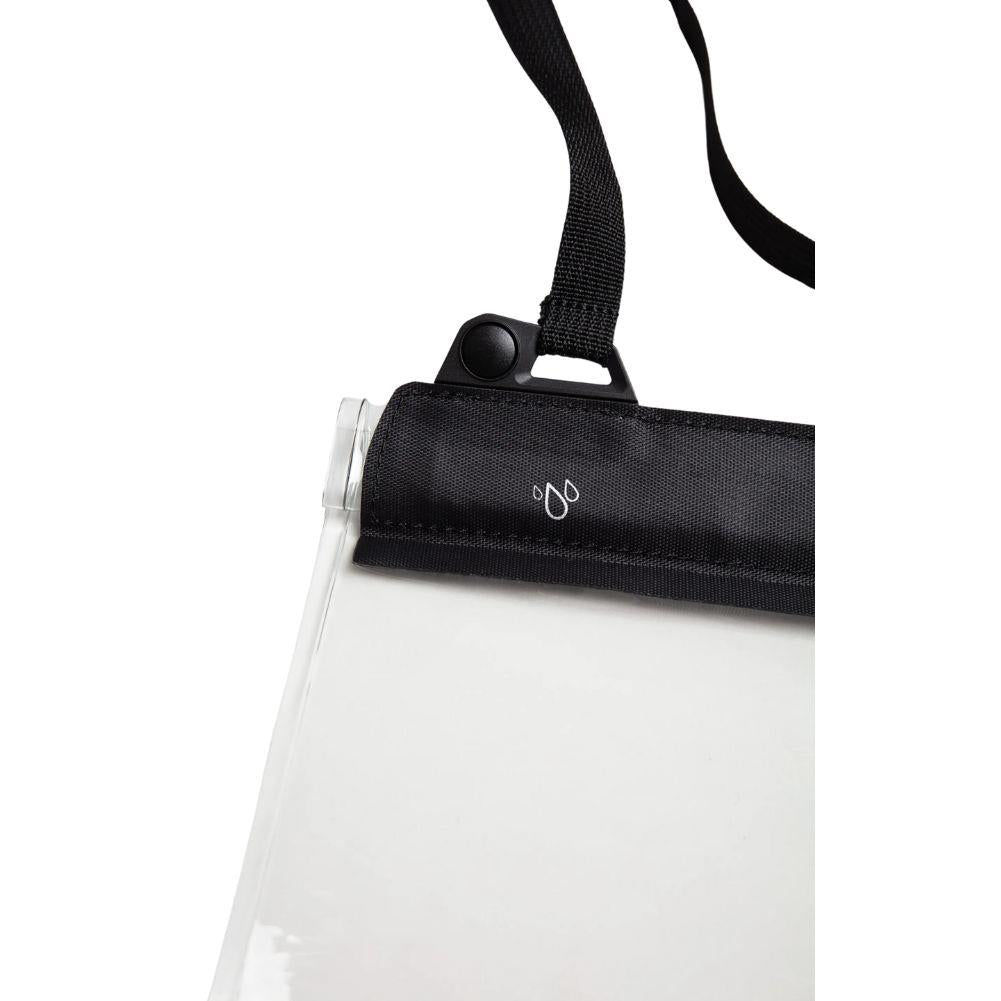 Lowe Alpine Meridian II Map Case close up water drops