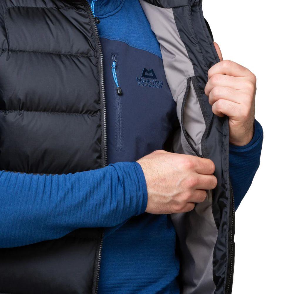 Mountain Equipment Men&#39;s Lightline Vest (Black) inside pocket