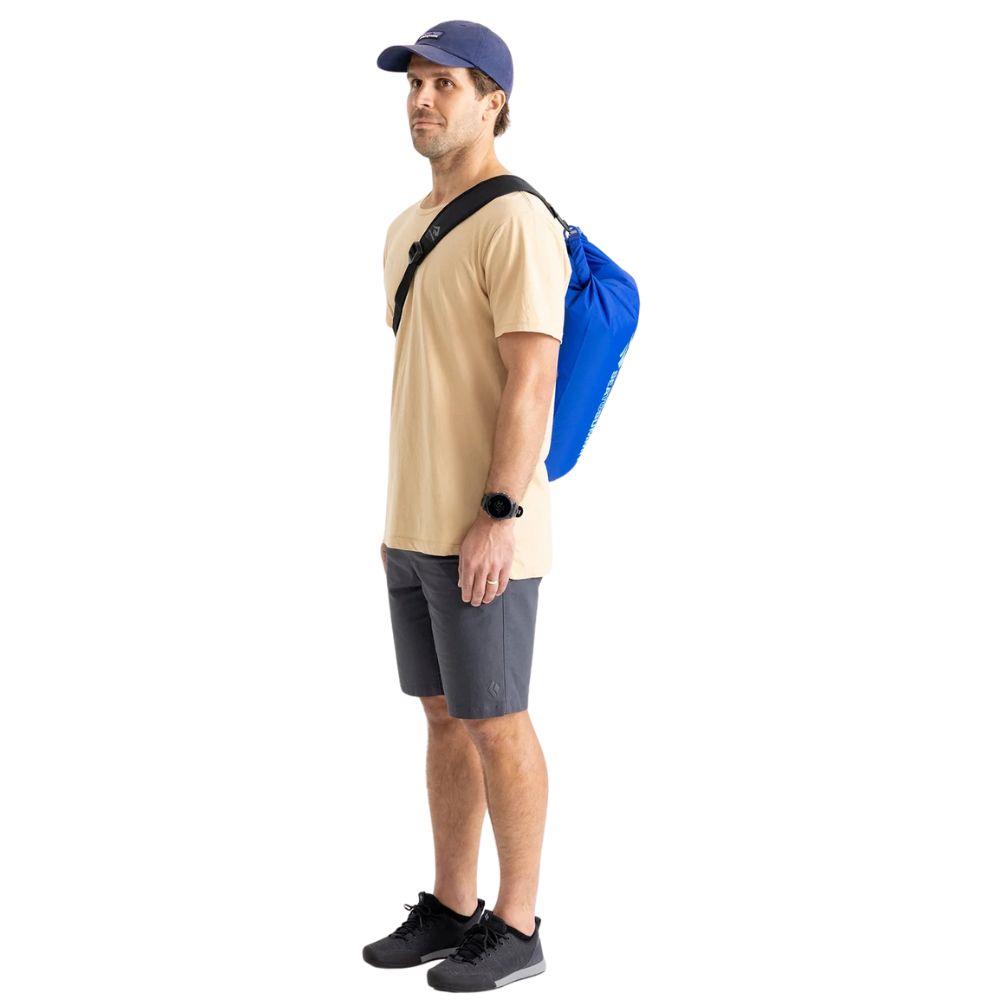 Sea to Summit Dry Bag Sling (Jet Black) walking