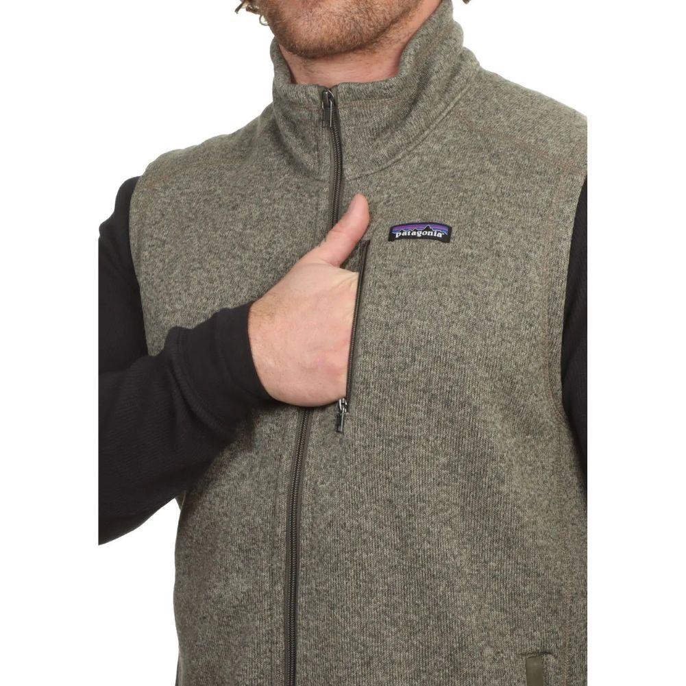 Patagonia Men&#39;s Better Sweater Fleece Vest (River Rock Green) hand in pocket