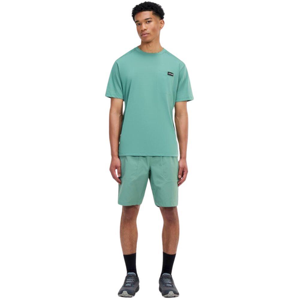 Berghaus Men&#39;s Relaxed Short Sleeve Tech Tee (Green) full body