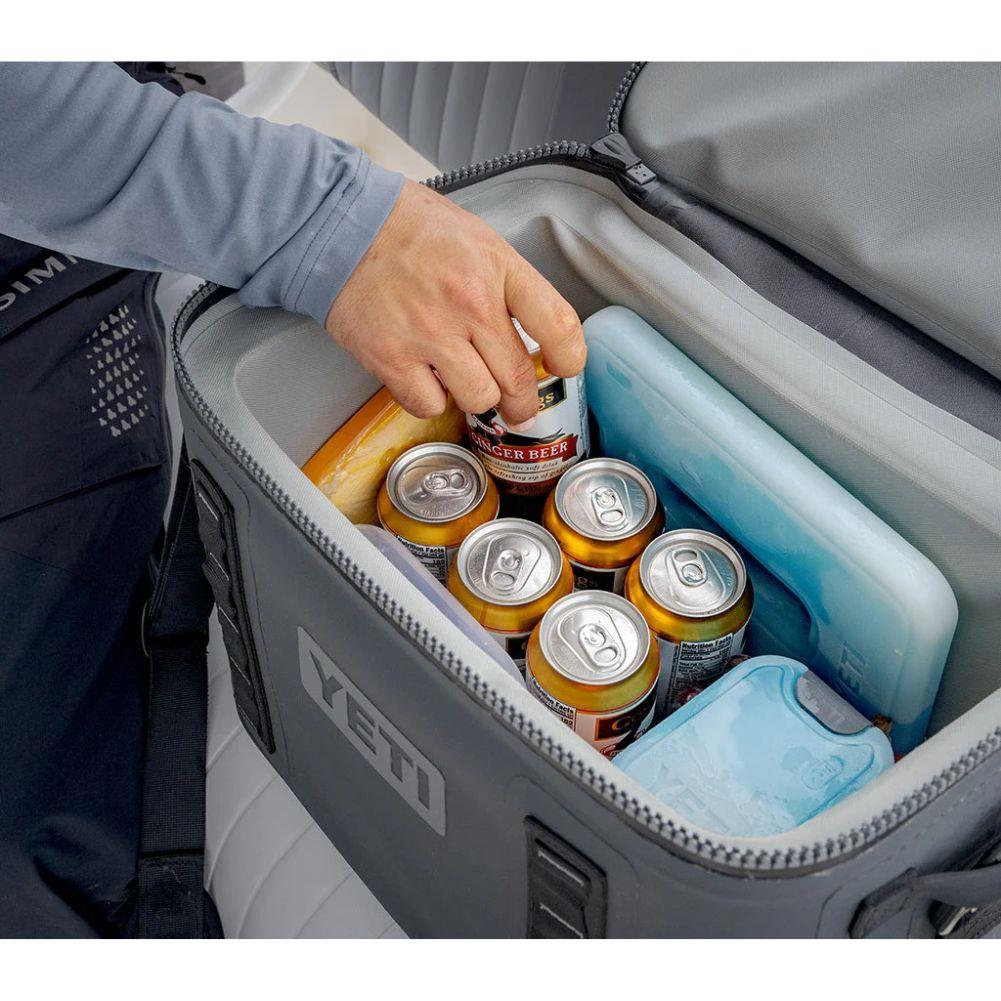Yeti Ice Sheet - Medium beer