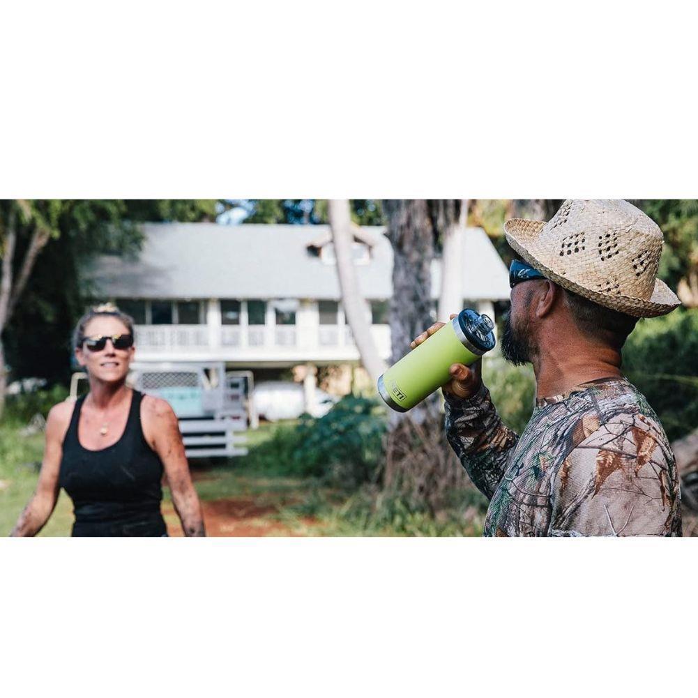 Yeti Rambler 18 OZ (532 ml) Bottle With Chug Cap (Wetlands Camo) sip sip