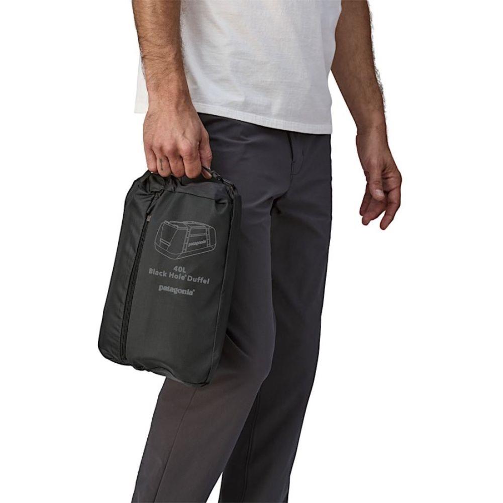 Patagonia Black Hole Duffel 40L (Black w/Black)