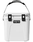 Yeti Roadie 24 Cool Box 2.0 (White) handle