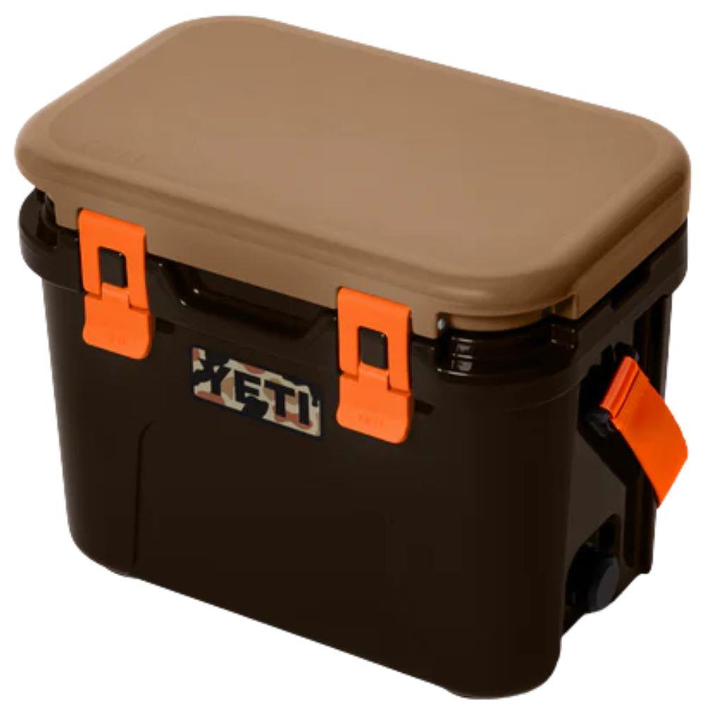 Yeti Roadie 15 Cool Box (Wetland Camo) angle