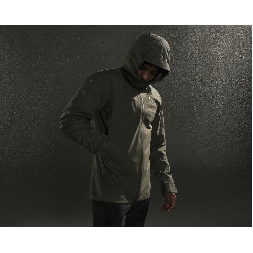 Montane Men&#39;s Cetus Waterproof Jacket (Caper) rain