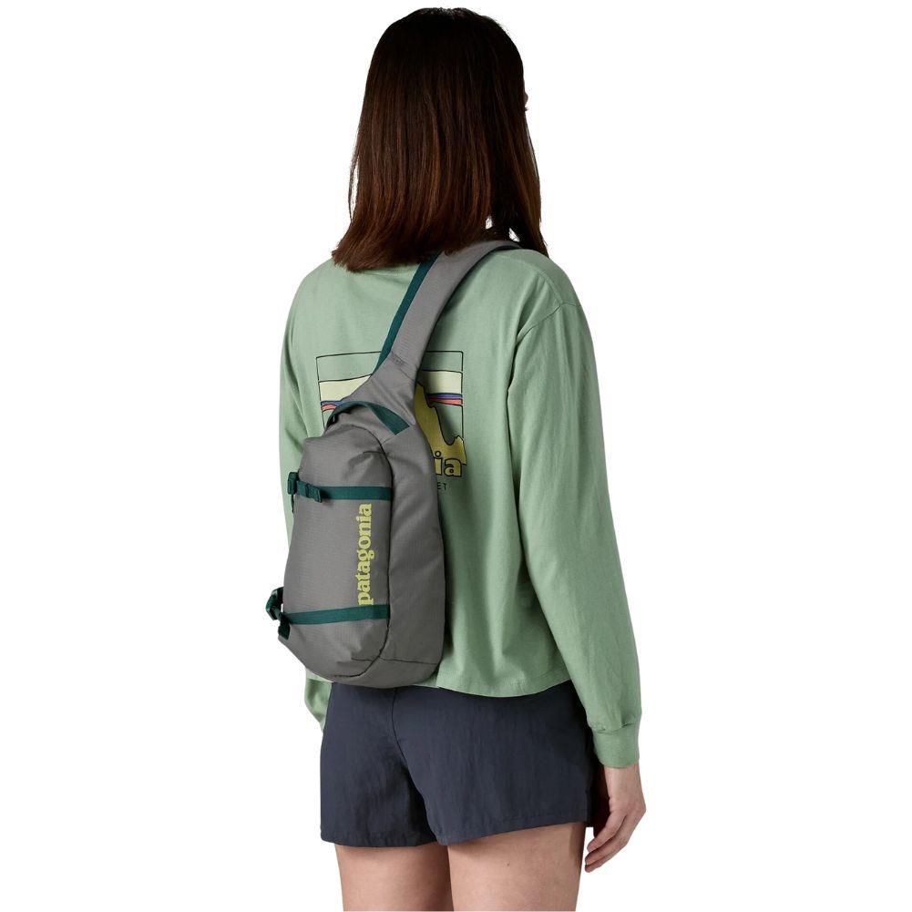 Patagonia Atom Sling Bag 8L (Noble Grey) back woman