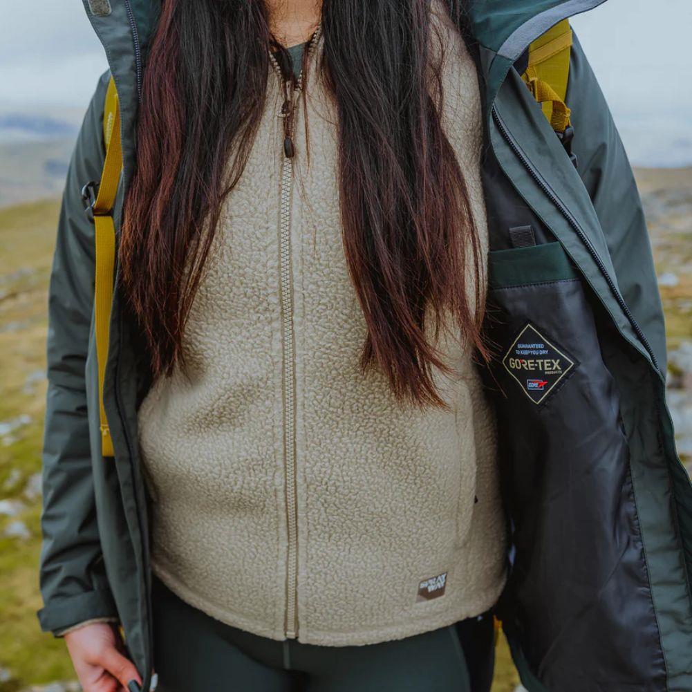 Sprayway Women&#39;s Fionn Insulated Gore-Tex Jacket (Bonsai)
