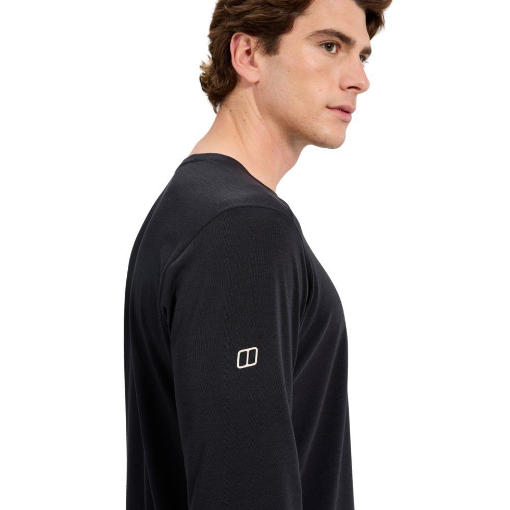 Berghaus Men's Delta Long Sleeve Tech Tee (Black) model side