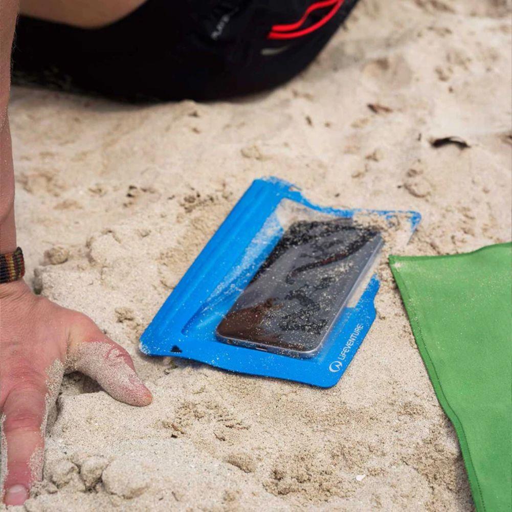 Lifeventure Hydroseal Phone Case sand
