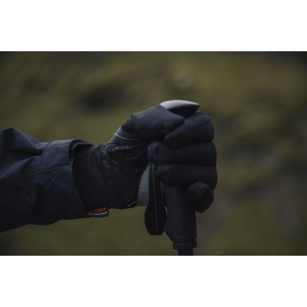 Extremities (by Terra Nova) Contact Insulated Waterproof Power Liner Gloves holding