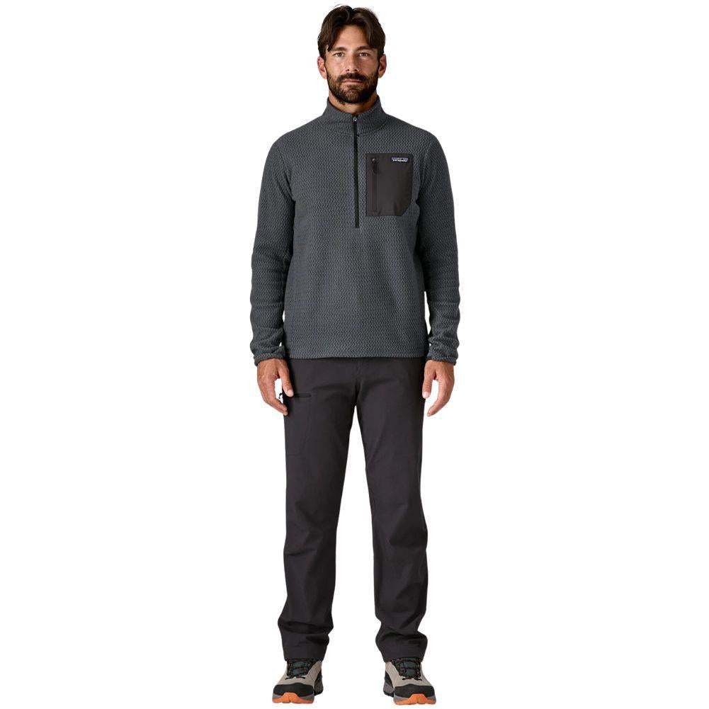 Patagonia Men's R1 Air Fleece Zip-Neck (Smolder Blue) full body