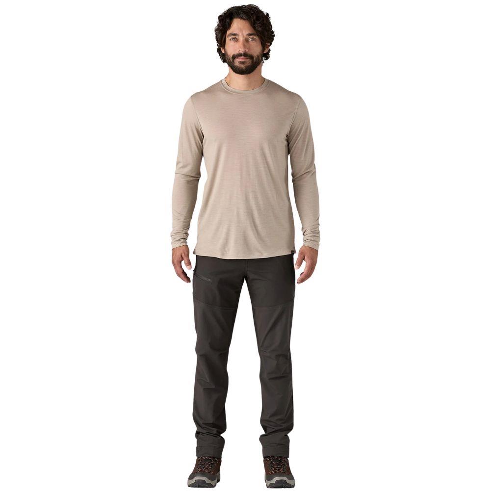 Patagonia Men's Terravia Peak Pants - Regular (Smolder Blue) full b ody
