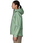 Patagonia Women's Torrentshell 3L Waterproof Rain Jacket (Ellwood Green) side