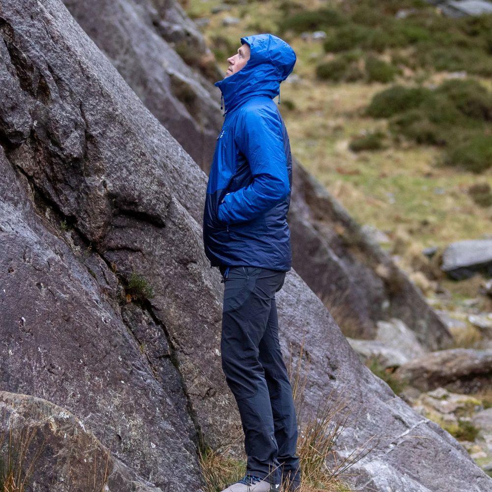Mountain Equipment Men&#39;s Fitzroy Insulated Jacket (Medieval Blue/Lapis Blue) hood on