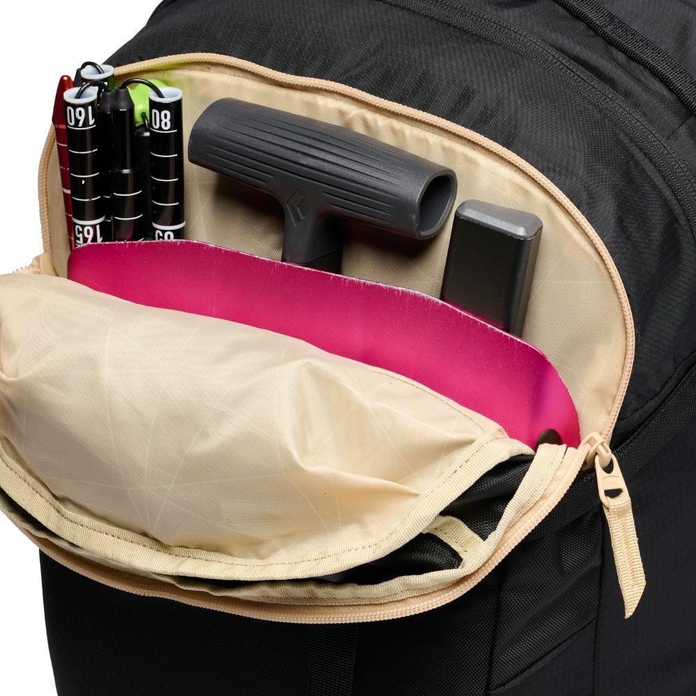 Black Diamond Dawn Patrol 25 Backpack (2025)(Black) inside