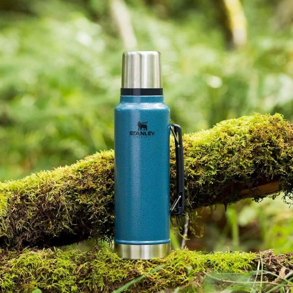 Stanley Classic Legendary Thermal 1.4L Flask (Hammertone Lake) nature