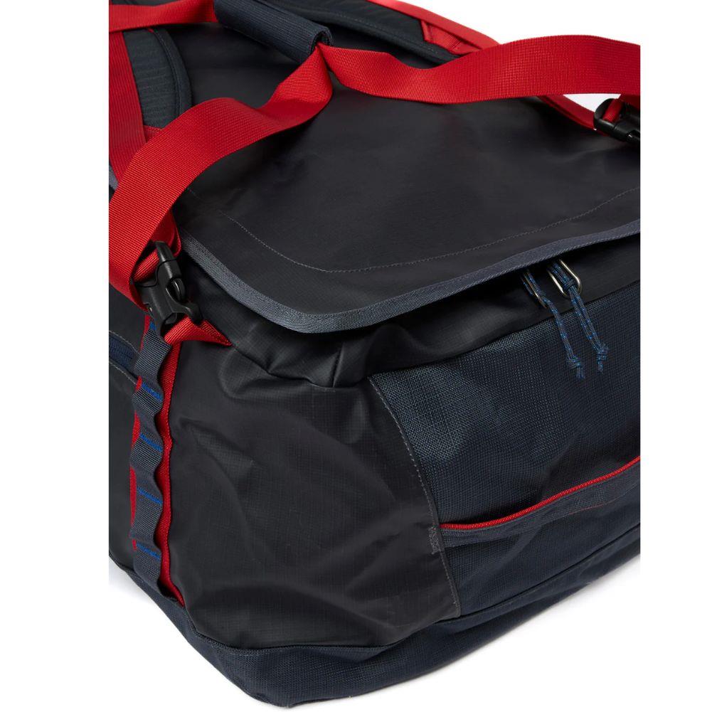 Patagonia Black Hole Duffel 40L (Smolder Blue w/Amanita Red) corner