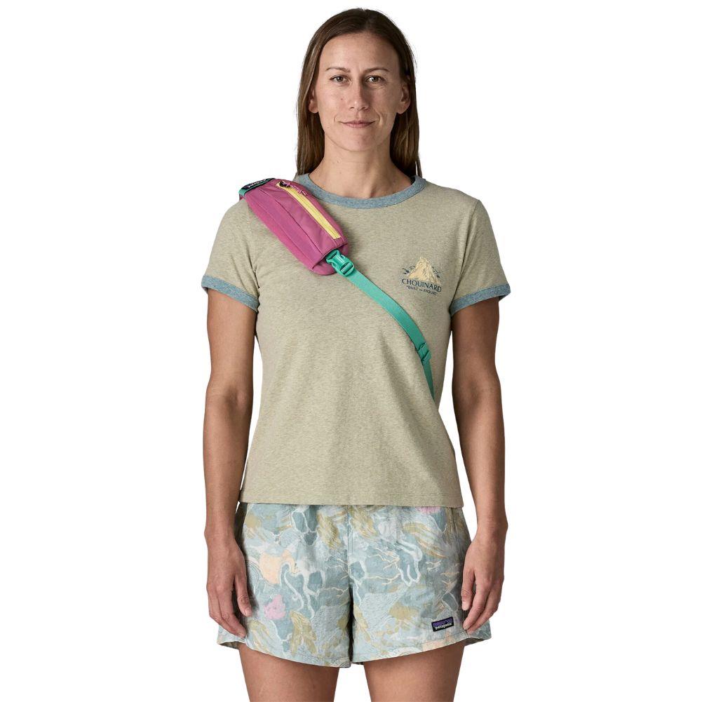 Patagonia Atom Sling Bag 8L (Faded Magenta) front strap